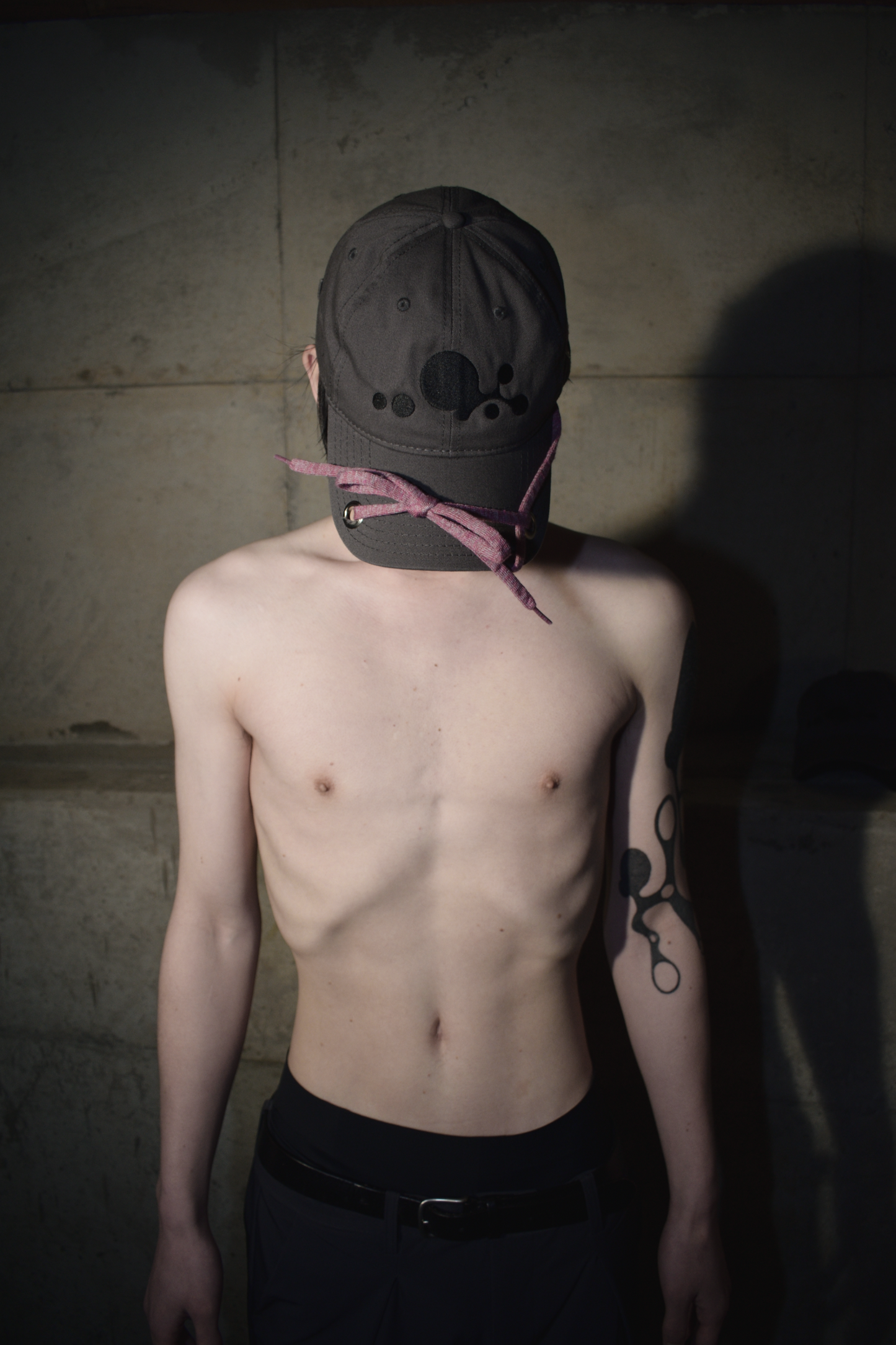 LARME LACES CAP
