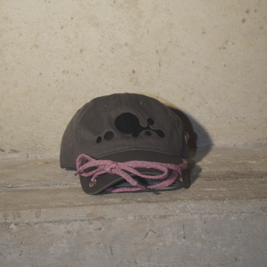 LARME LACES GRAY CAP
